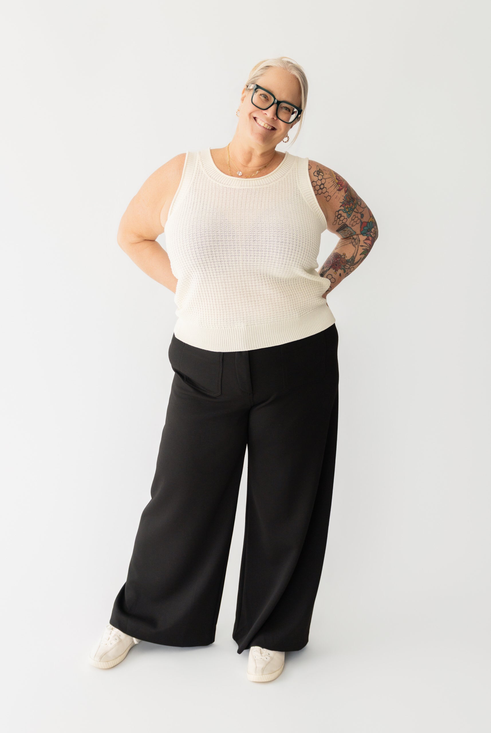 28" Front Patch Pocket Dress Pants
