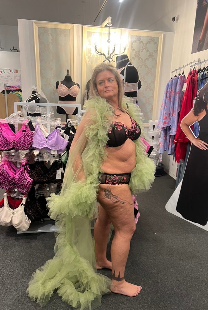 Hollywood Siren Tulle Robe