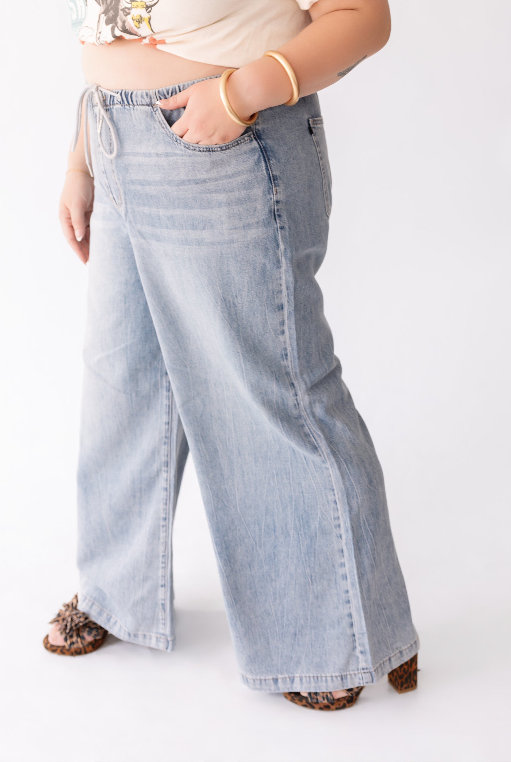 30" Judy Blue HW Drawstring Featherweight Palazzo