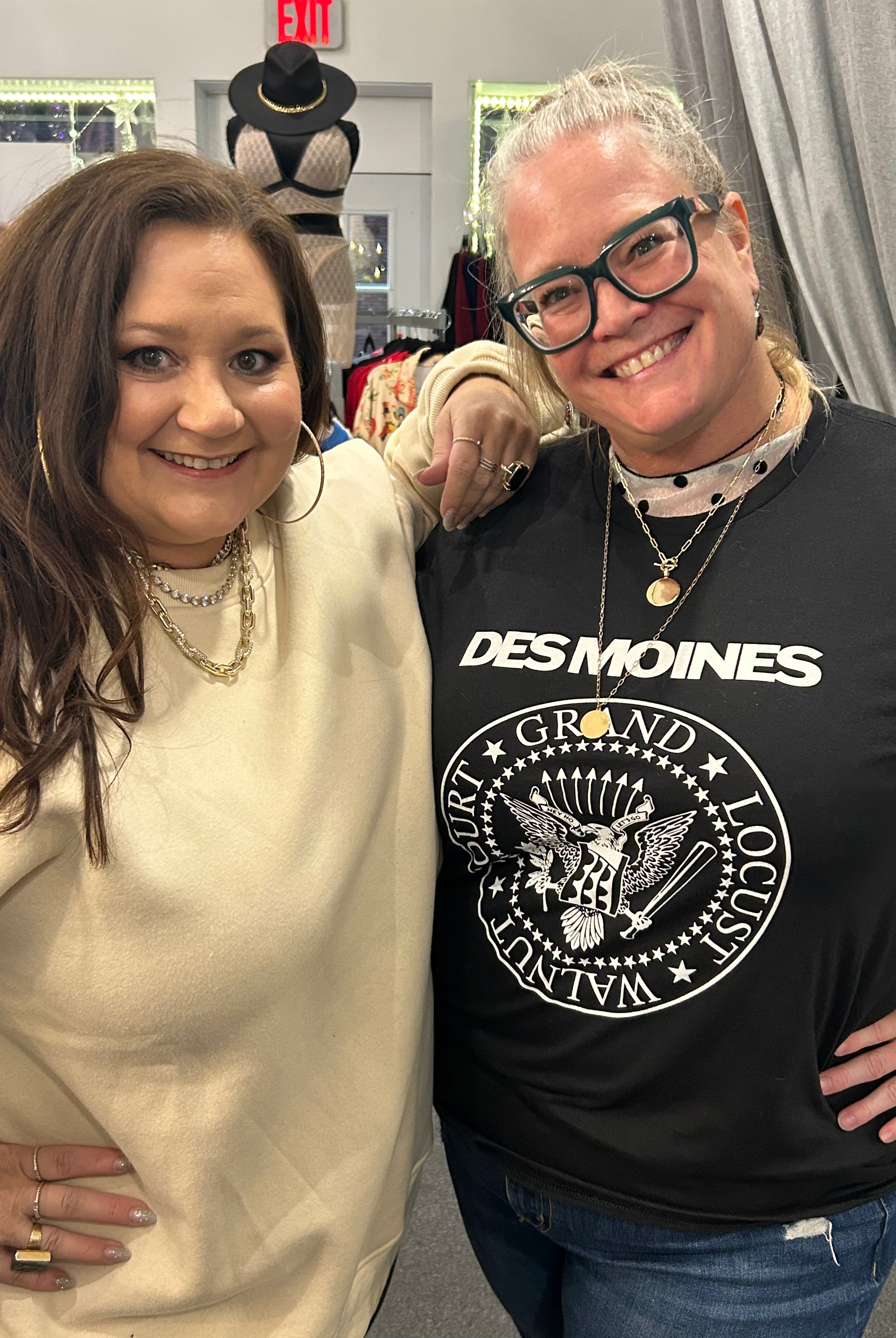 Des Moines Seal Tee