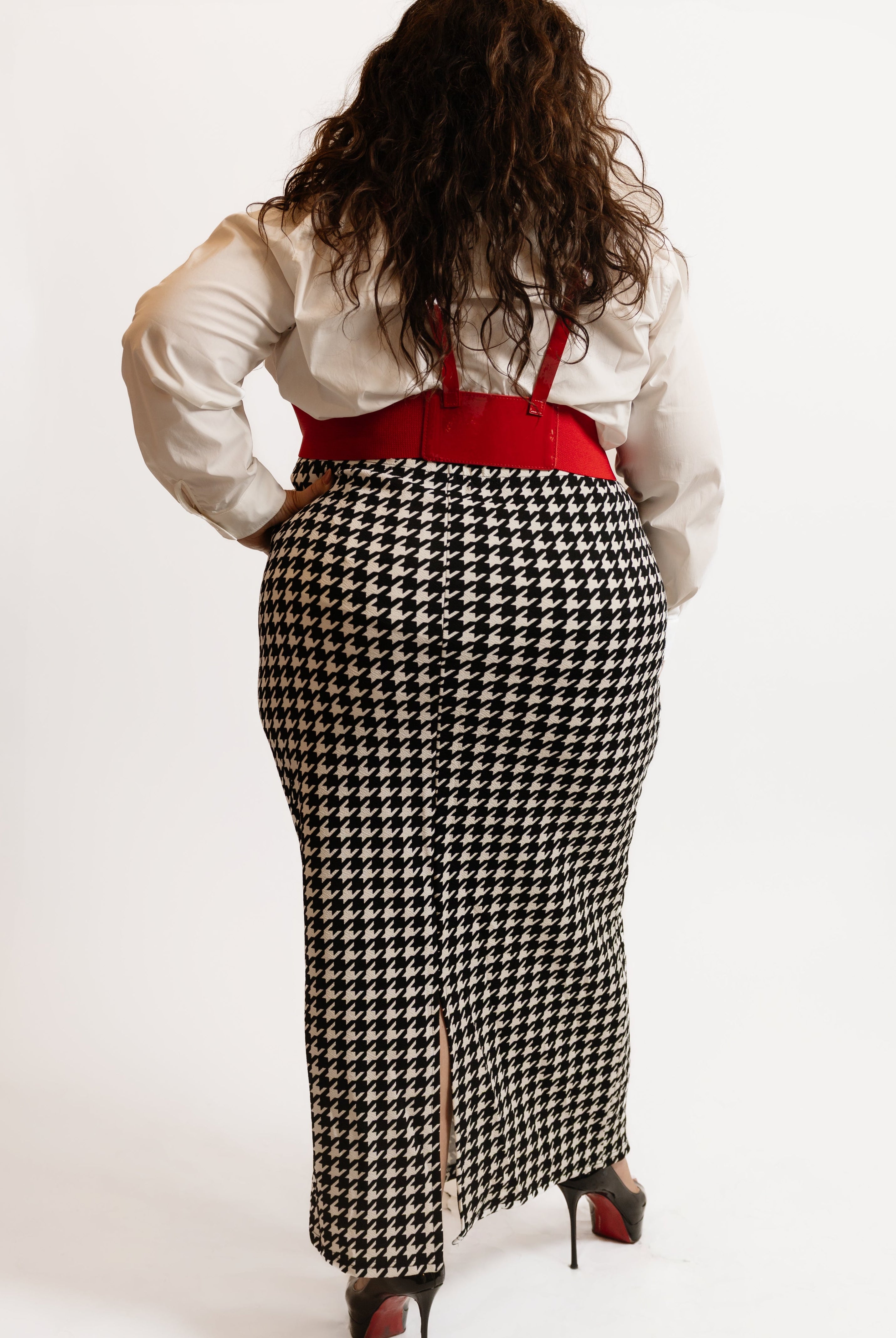 High-Waist Houndstooth Pencil Skirt