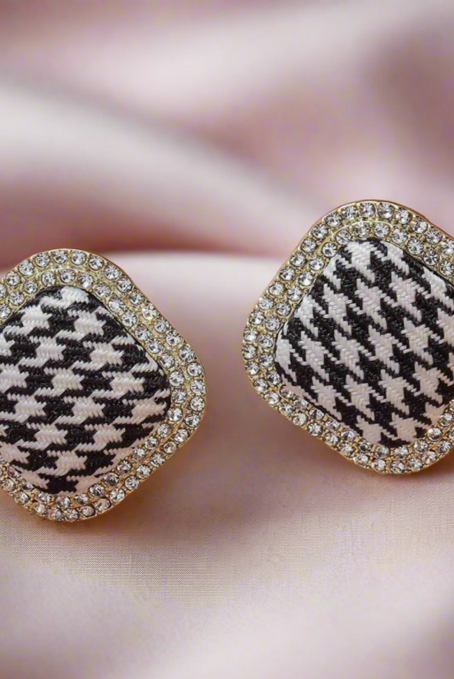 Houndstooth Cushion Earrings