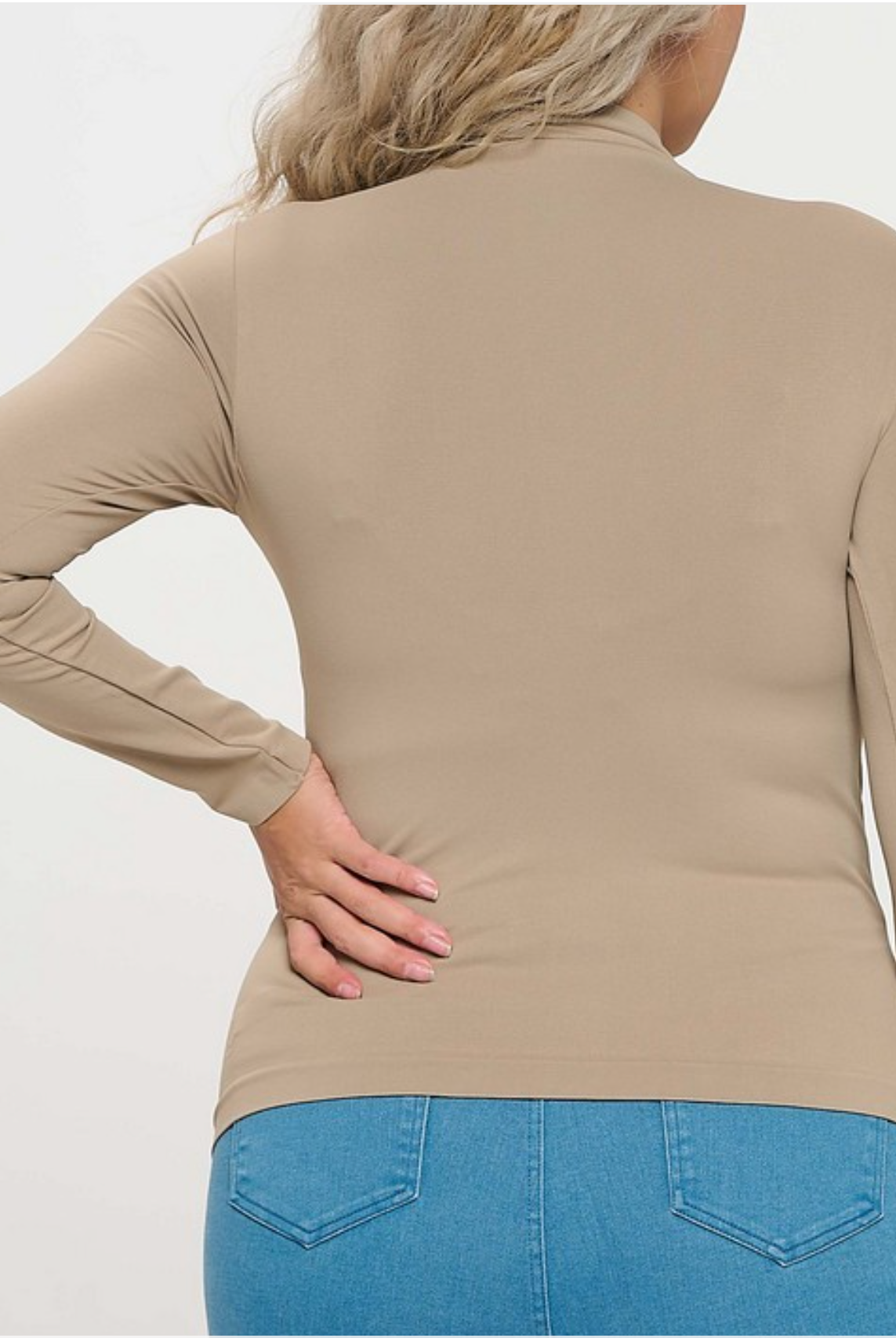 Smooth and Seamless Top