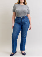 32" Judy Blue HW Tummy Control Medium Wash Straight