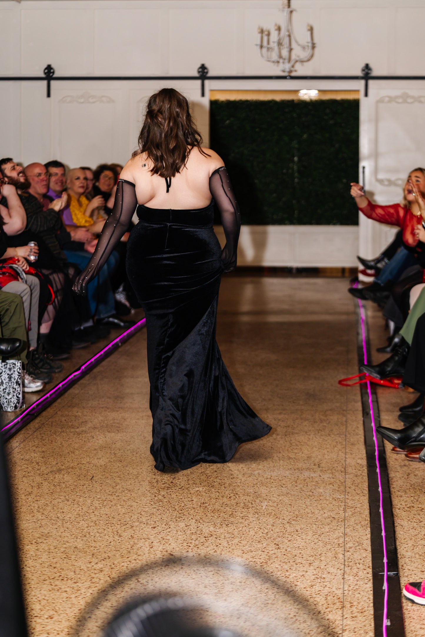 Halter Neck Thigh-Slit Maxi Dress
