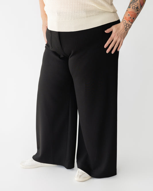 28" Front Patch Pocket Dress Pants