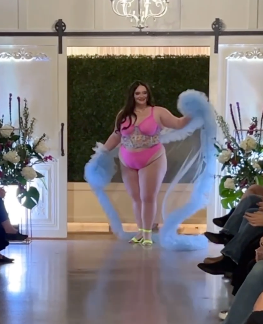 Hollywood Siren Tulle Robe